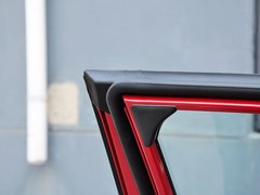 2014款 1.5T 手动 两驱精英版 5座