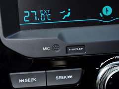 2014款 1.5T 手动 两驱精英版 5座