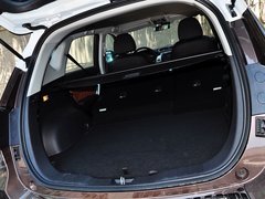 2014款 1.5T 手动 两驱精英版 5座