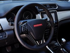 2014款 1.5T 手动 两驱精英版 5座