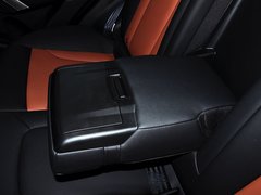 2014款 1.5T 手动 两驱精英版 5座