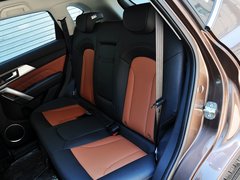 2014款 1.5T 手动 两驱精英版 5座