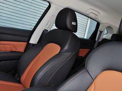 2014款 1.5T 手动 两驱精英版 5座