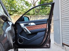 2014款 1.5T 手动 两驱精英版 5座