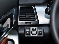 2014款 1.5T 手动 两驱精英版 5座