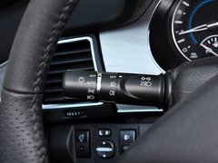 2014款 1.5T 手动 两驱精英版 5座