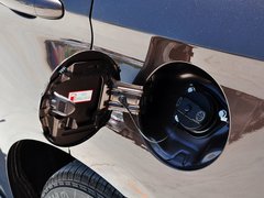 2014款 1.5T 手动 两驱精英版 5座
