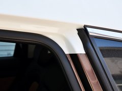 2014款 1.5T 手动 两驱精英版 5座