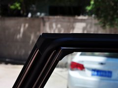 2014款 1.5T 手动 两驱精英版 5座