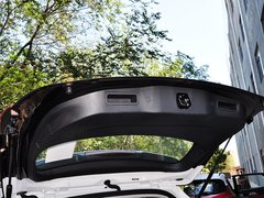 2014款 1.5T 手动 两驱精英版 5座