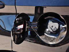 2014款 1.5T 手动 两驱精英版 5座