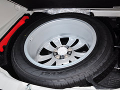 2014款 1.5T 手动 两驱精英版 5座