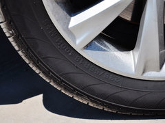 2014款 1.5T 手动 两驱精英版 5座
