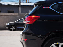 2014款 1.5T 手动 两驱精英版 5座