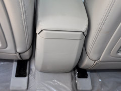 2014款 1.5T 手动 两驱精英版 5座