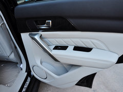 2014款 1.5T 手动 两驱精英版 5座