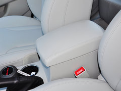 2014款 1.5T 手动 两驱精英版 5座