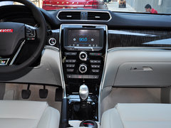 2014款 1.5T 手动 两驱精英版 5座