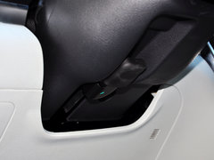 2014款 1.5T 手动 两驱精英版 5座