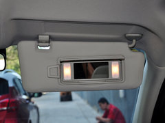 2014款 1.5T 手动 两驱精英版 5座