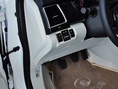 2014款 1.5T 手动 两驱精英版 5座