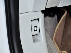 哈弗H2 2014款 1.5T 手动 两驱精英版 5座