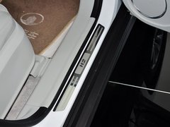 2014款 1.5T 手动 两驱精英版 5座