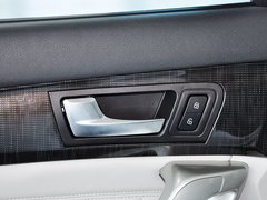 2014款 1.5T 手动 两驱精英版 5座