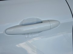 2014款 1.5T 手动 两驱精英版 5座