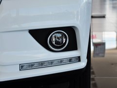 2014款 1.5T 手动 两驱精英版 5座