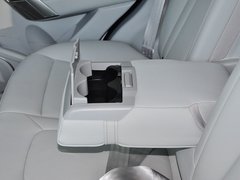 2014款 1.5T 手动 两驱精英版 5座