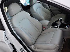 2014款 1.5T 手动 两驱精英版 5座