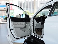 2014款 1.5T 手动 两驱精英版 5座