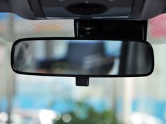 2014款 1.5T 手动 两驱精英版 5座
