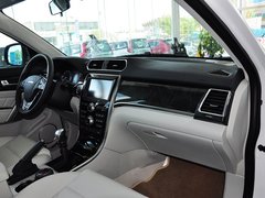2014款 1.5T 手动 两驱精英版 5座