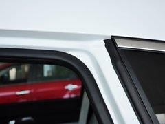2014款 1.5T 手动 两驱精英版 5座