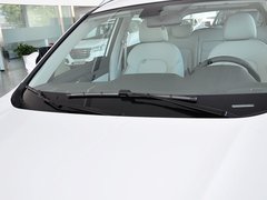 2014款 1.5T 手动 两驱精英版 5座