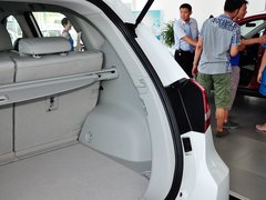 2014款 1.5T 手动 两驱精英版 5座