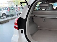2014款 1.5T 手动 两驱精英版 5座
