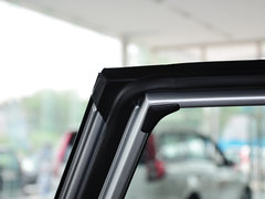 2014款 1.5T 手动 两驱精英版 5座