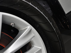 2014款 1.5T 手动 两驱精英版 5座