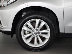 2014款 1.5T 手动 两驱精英版 5座