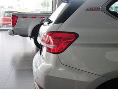 2014款 1.5T 手动 两驱精英版 5座