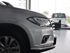 2014款 1.5T 手动 两驱精英版 5座