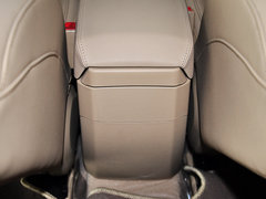 2014款 1.5T 手动 两驱精英版 5座