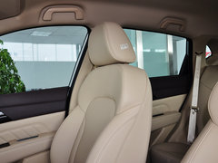 2014款 1.5T 手动 两驱精英版 5座