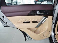 2014款 1.5T 手动 两驱精英版 5座