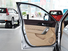 2014款 1.5T 手动 两驱精英版 5座