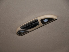 2014款 1.5T 手动 两驱精英版 5座