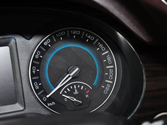 2014款 1.5T 手动 两驱精英版 5座